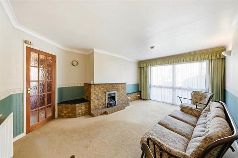 2 bedroom maisonette for sale, Perry Street, Crayford