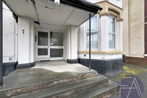 1 bedroom apartment for sale, 7, Southport PR9