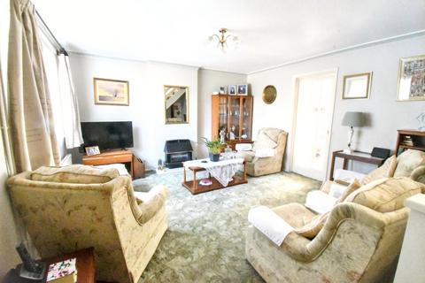 3 bedroom terraced house for sale, Hillgrounds Road, Kempston, Bedford, MK42