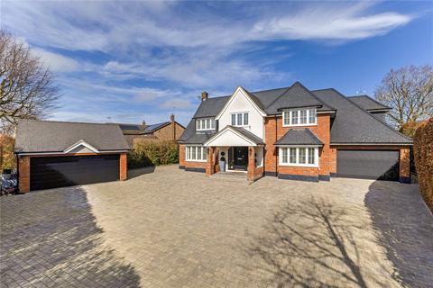 undefined, The Avenue, Dunstable, Bedfordshire, LU6