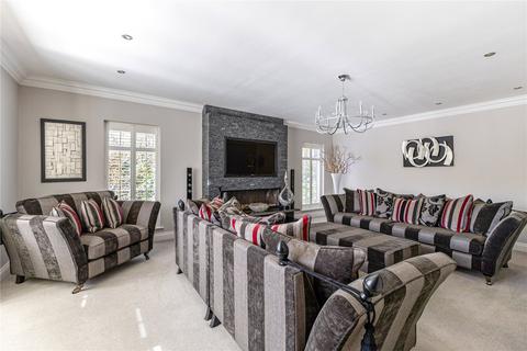 undefined, The Avenue, Dunstable, Bedfordshire, LU6