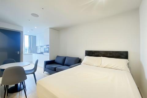 1 bedroom flat to rent, Market Square, Mercantile House, UB8