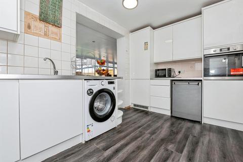 3 bedroom semi-detached house for sale, Long Lane, Grays