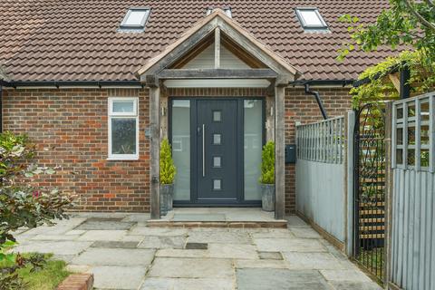 6 bedroom bungalow for sale, Forestdale, Hindhead, Surrey, GU26