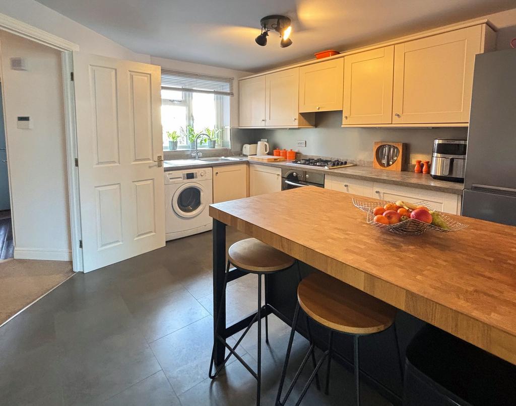 Kitchen 2