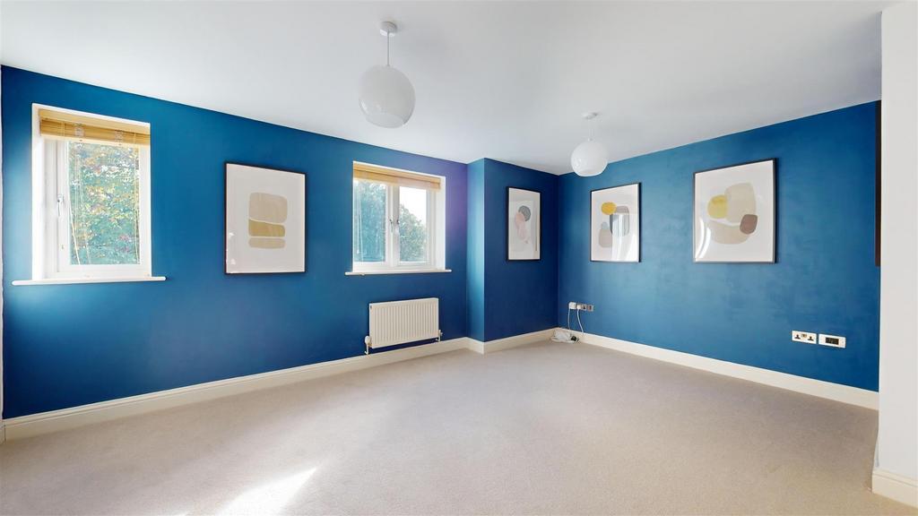 10 St Julian's Mews Living Room.jpg