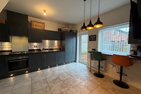 3 bedroom terraced house for sale, Hawthorne Avenue, Hull, HU3 5PY