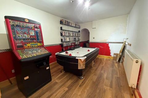 2 bedroom house for sale, Hessle Road, Hull, HU3 4EJ
