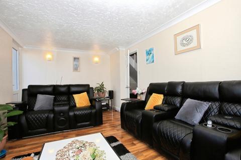 3 bedroom end of terrace house for sale, Drayton, Bretton, Peterborough, Cambridgeshire, PE3