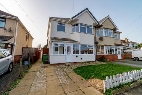 3 bedroom semi-detached house for sale, Regents Park Road, Regents Park, Southampton