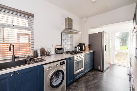3 bedroom semi-detached house for sale, Regents Park Road, Regents Park, Southampton