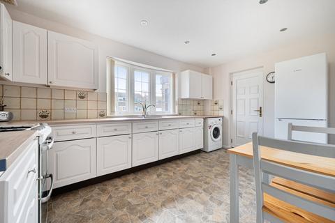 undefined, Cherrys Close, Bloxham, OX15