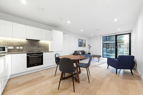 1 bedroom apartment to rent, John Cabot House, 4 Clipper Street, E16