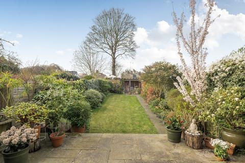 3 bedroom terraced house for sale, Sutton Road, Muswell Hill, London, N10