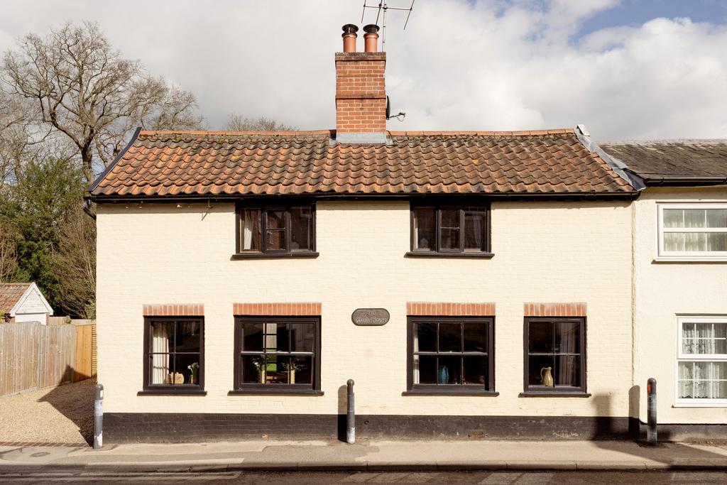 331866 - old bank house.jpg