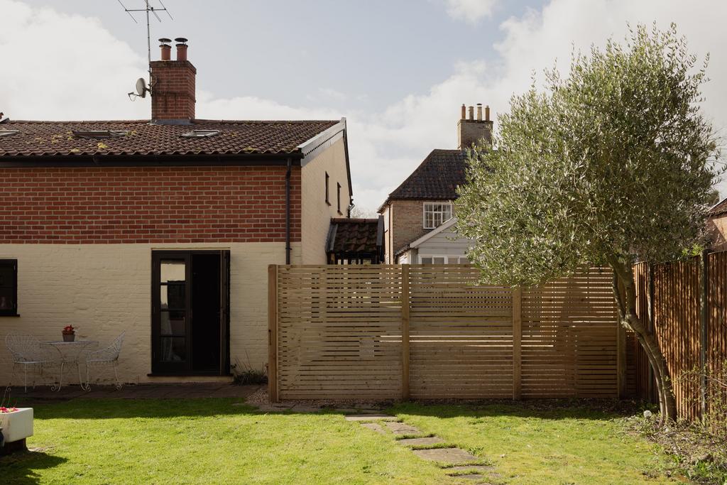 331734 - The Old Bank House, Yoxford-17.jpg