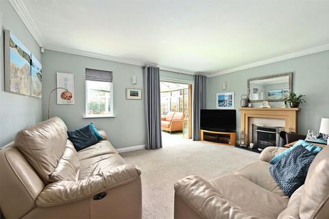 4 bedroom detached house for sale, Minehurst Road, Camberley GU16