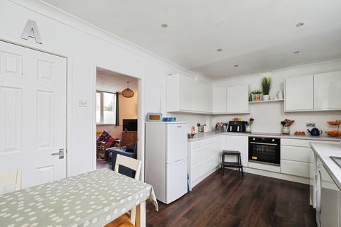2 bedroom end of terrace house for sale, Victory Road, Beeston, Nottingham, Nottinghamshire, NG9