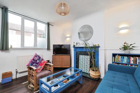 2 bedroom end of terrace house for sale, Victory Road, Beeston, Nottingham, Nottinghamshire, NG9