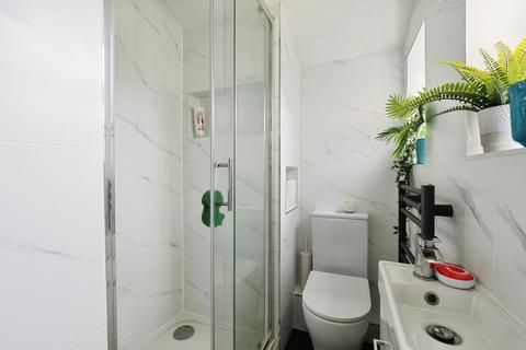 2 bedroom end of terrace house for sale, Victory Road, Beeston, Nottingham, Nottinghamshire, NG9