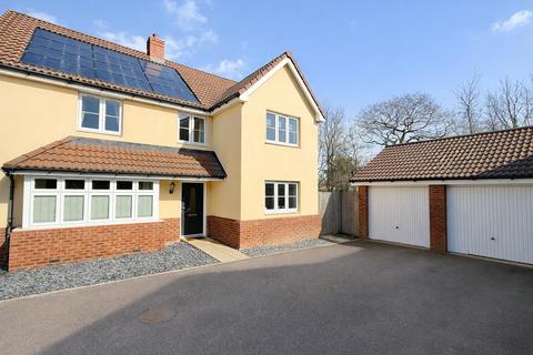 5 bedroom detached house for sale, Hantone Close, Barnstaple EX31