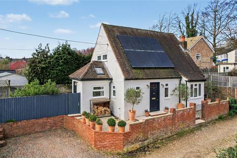 undefined, Hereford Lane, Farnham, Surrey, GU9