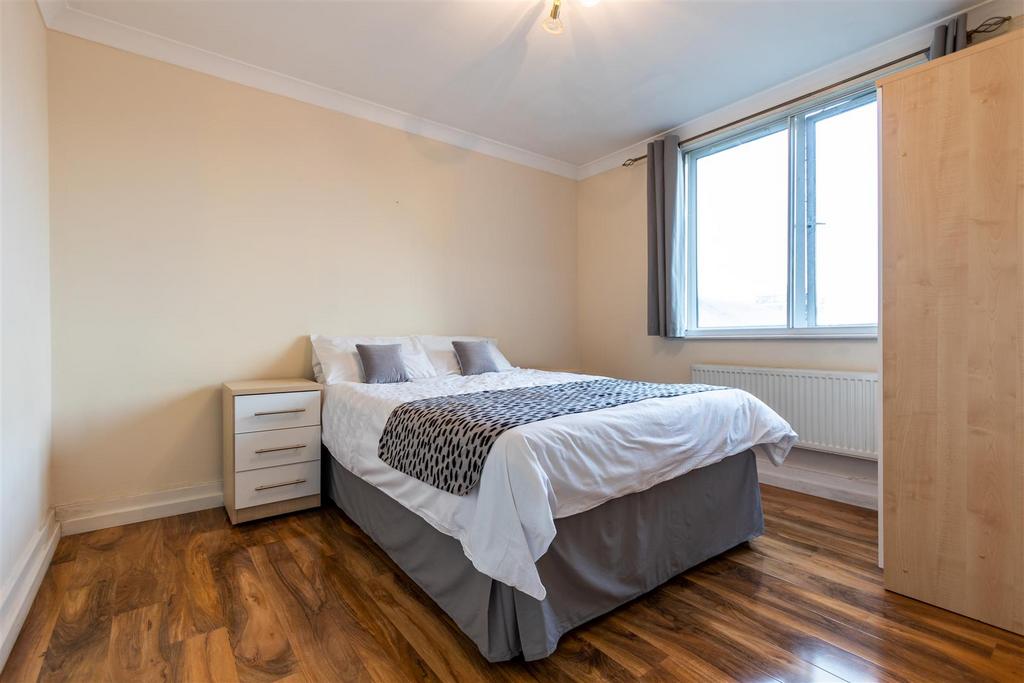 Bedroom 3 (1 of 1).jpg