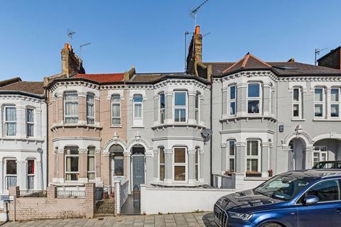 2 bedroom flat for sale, Swaffield Road, Earlsfield, London, SW18