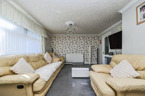 3 bedroom semi-detached house for sale, Ladywood Road, Ilkeston