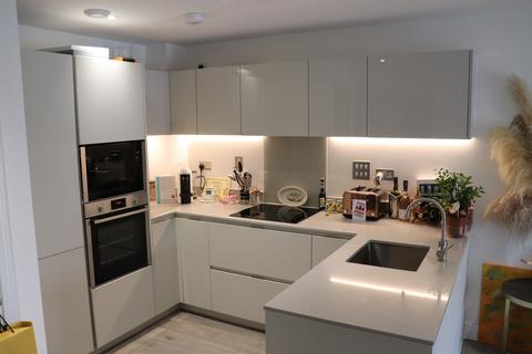 1 bedroom flat to rent, Luna St. James, Brentwood, CM14