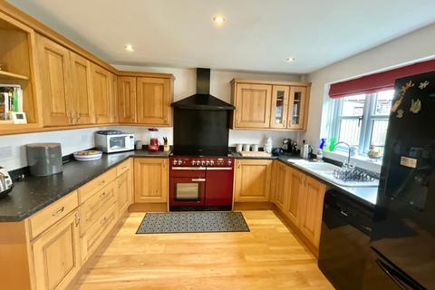 4 bedroom detached house for sale, Church Walks, Norton-In-Hales, TF9