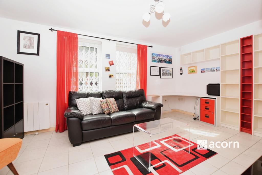 Living Room (3)