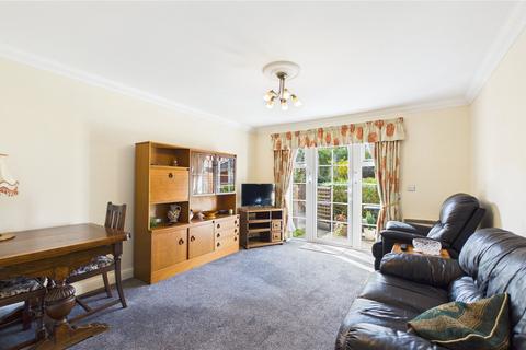 1 bedroom retirement property for sale, London Road, Camberley, Surrey, GU15