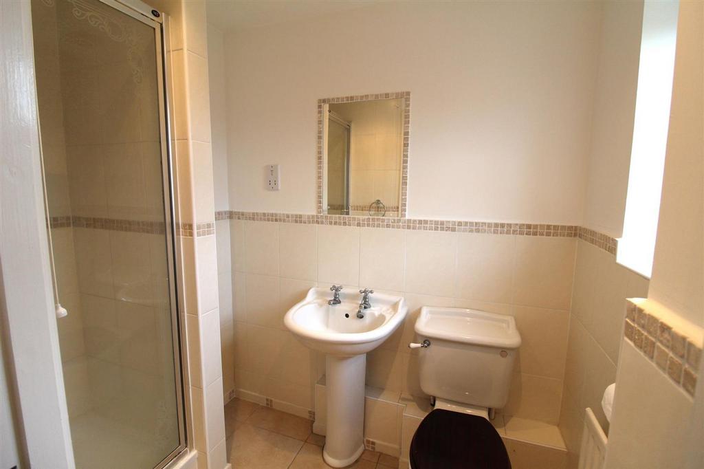 Bedroom 1 Ensuite