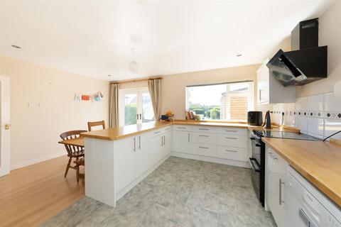 4 bedroom semi-detached house for sale, The Crescent, East Hagbourne, OX11