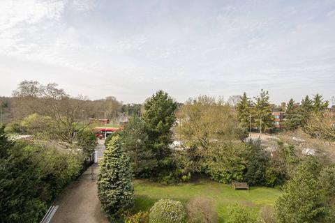 undefined, Putney Hill, Putney, London, SW15