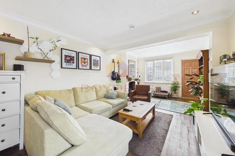3 bedroom semi-detached house for sale, Coggeshall Road, BRAINTREE CM7