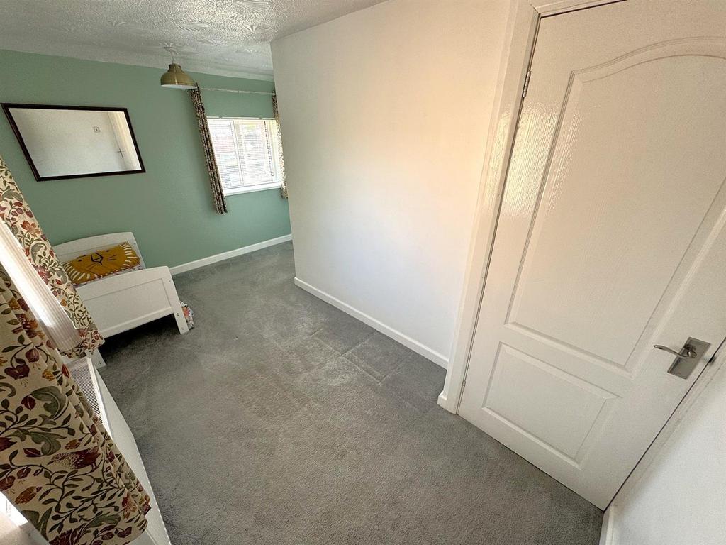 Thumbnail image1 (4).jpg