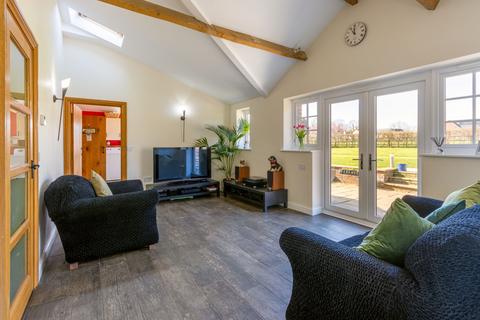 4 bedroom detached house for sale, Brickyard Lane, Pershore WR10