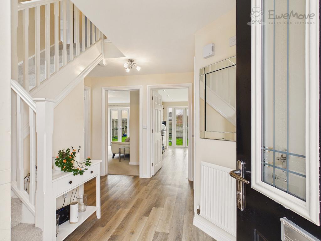 Ewemove south molton   19 sycamore drive