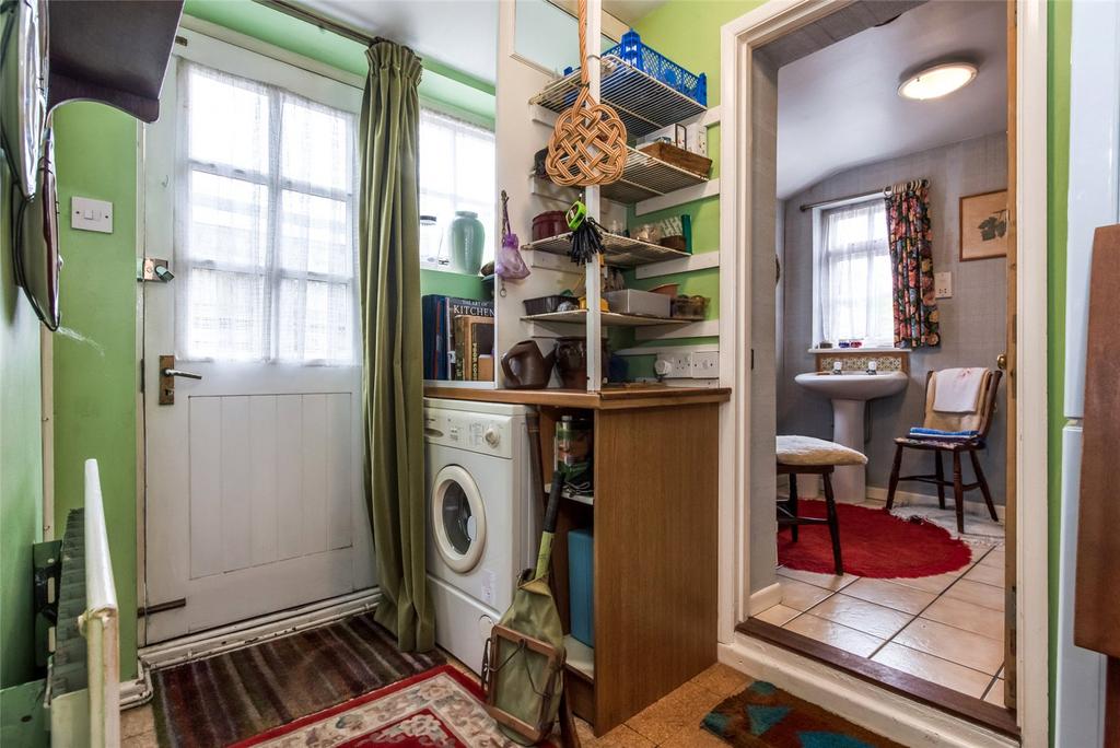Rear Hall/Utility