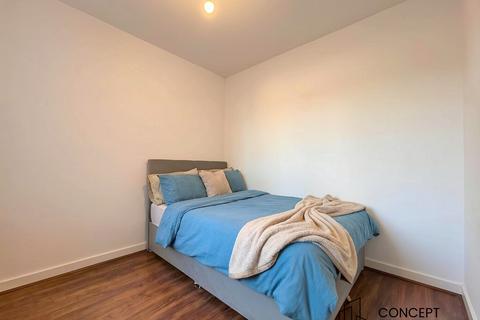 3 bedroom apartment to rent, 256 London Road, Mitcham, Surrey, CR4