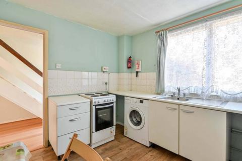 undefined, Rye Close, Guildford, GU2