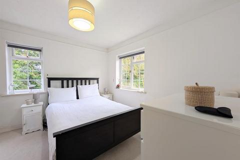 undefined, Providence Grove, Stevenage SG1