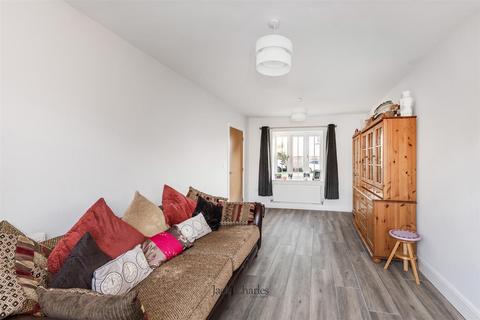 undefined, Fairfield Close, Hadlow, Tonbridge