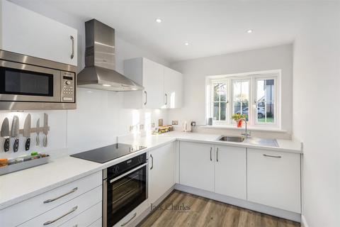 undefined, Fairfield Close, Hadlow, Tonbridge