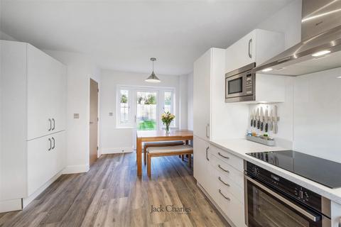 undefined, Fairfield Close, Hadlow, Tonbridge
