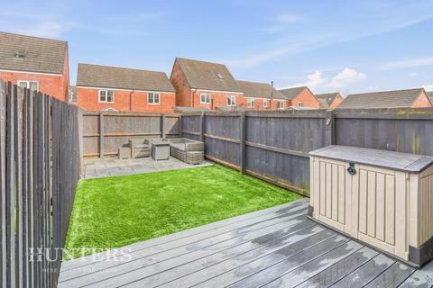 3 bedroom townhouse for sale, Wayfarers Way, Wardle, OL12 9EQ