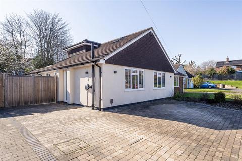 3 bedroom semi-detached bungalow for sale, Salisbury Close, Tonbridge