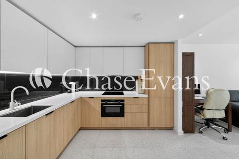 1 bedroom flat for sale, Bouchon Point, Cendal Crescent, Whitechapel, London, E1